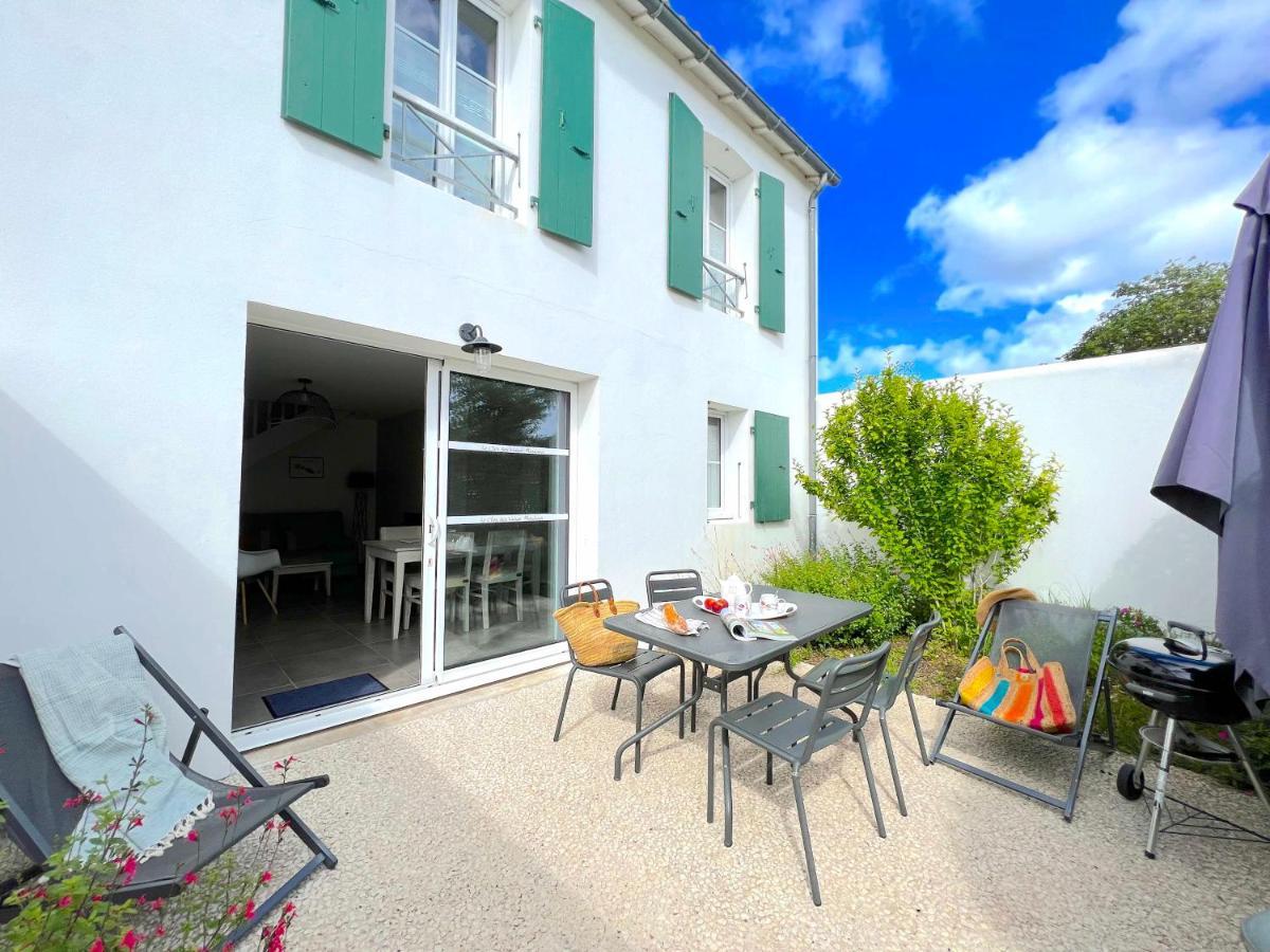 Le Clos Des Vieux Moulins ลาฟร็อตต์ ภายนอก รูปภาพ